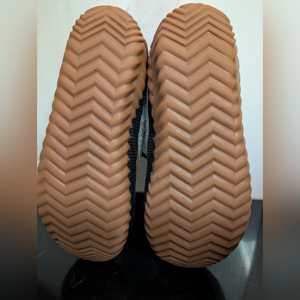 Sorel Out 'n About Plus Felt Winter Boot - Gray/Tan - Picture 9 of 11